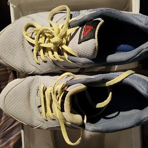 Woman Reebok sneakers, size 9 1/2, grey